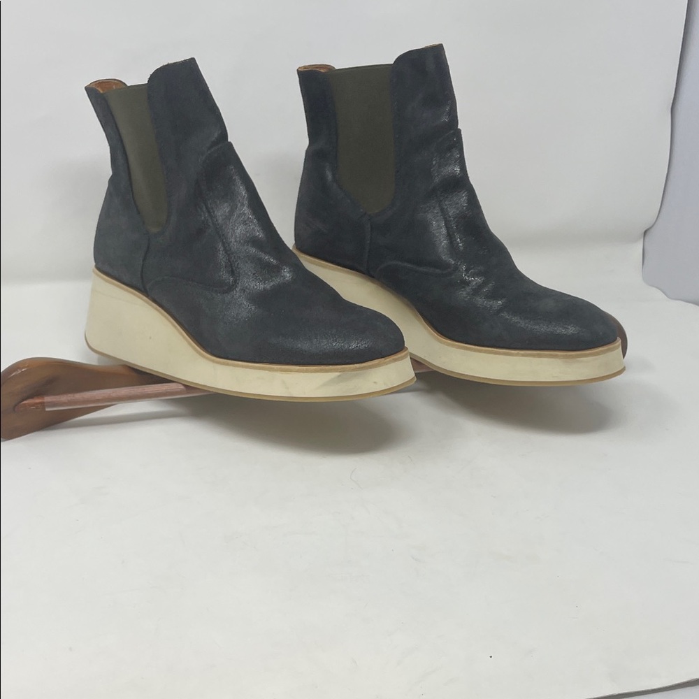 Chie Mihara Black Slip-On Leather Wedged Ankle Booties Size 8.5